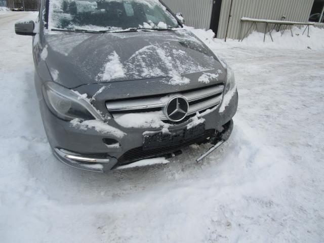 Mercedes B-Klasse 2011-2018 (W246) (W246), Motorkode: 651901, Girkassekode: