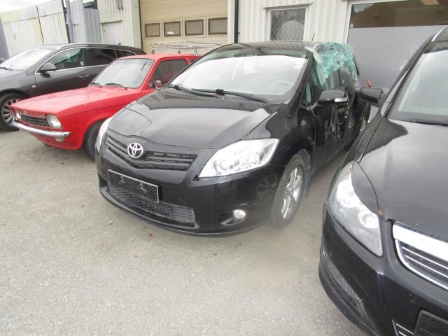 Toyota Auris 2010-2012 (Type I, Fase 2) , Motorkode: 1NR-FE, Girkassekode: 