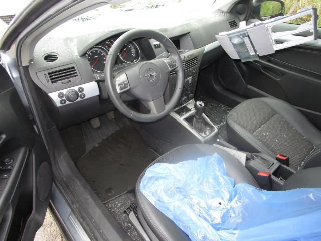 Opel Astra H 2004-2009 , Motorkode: Z16XEP, Girkassekode: