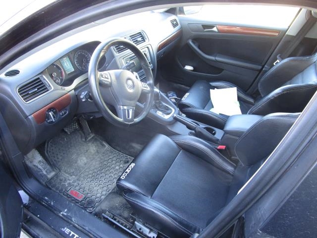 VW Jetta 2011-->> , Motorkode: CAY, Girkassekode: 