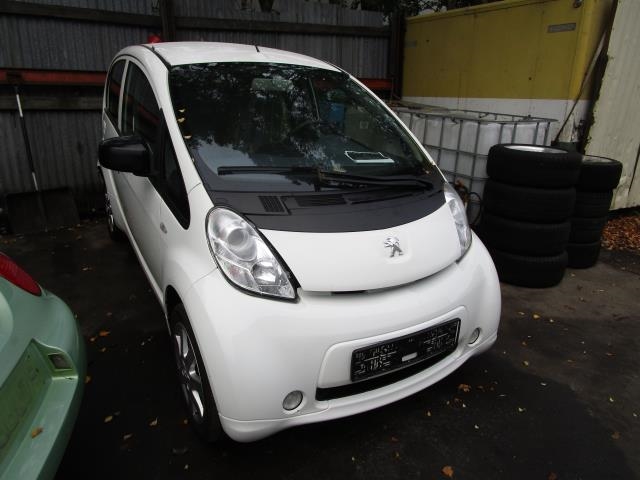 Peugeot iOn 2011-2020 , Motorkode: Y4F1, Girkassekode: 