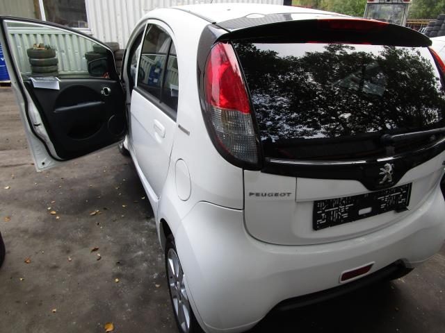 Peugeot iOn 2011-2020 , Motorkode: Y4F1, Girkassekode: 