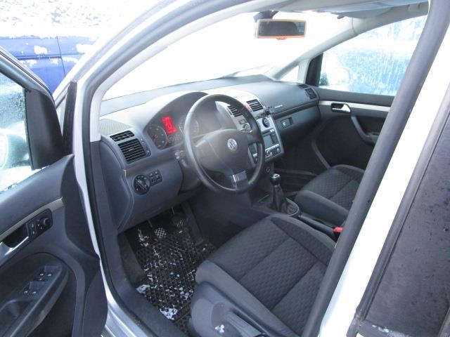 VW Touran 2007-2010 (Type I, Fase 2) , Motorkode: BKC| BLS| BXE, Girkassekode: 