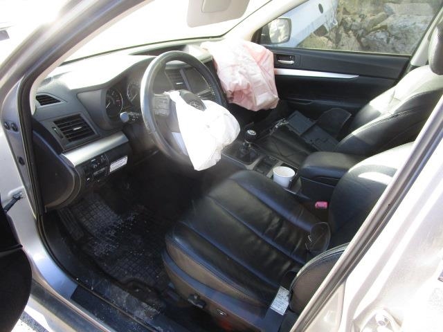 Subaru Legacy 2009-2015 , Motorkode: EE20, Girkassekode: 