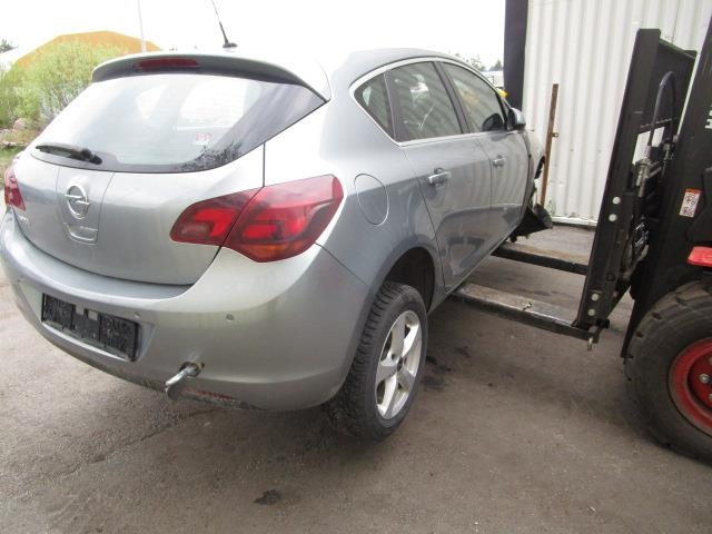 Opel Astra J 2010-2015 , Motorkode: A16XER, Girkassekode: