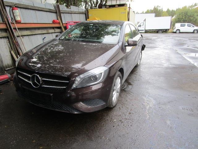 Mercedes A-Klasse 2012-2018 (W176) (W176), Motorkode: 651930, Girkassekode: 