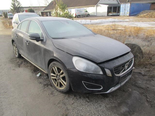 Volvo S60 2010-2014 (Type II, Fase 1) , Motorkode: D5204T(2), Girkassekode: 