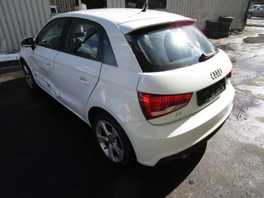 Audi A1 2010-2014 (Type I, Fase 1) , Motorkode: CHZ, Girkassekode: 