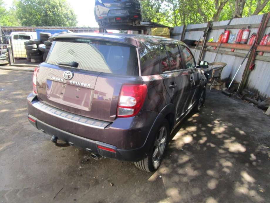 Toyota Urban Cruiser 2009-2014 , Motorkode: 1ND-TV, Girkassekode: 