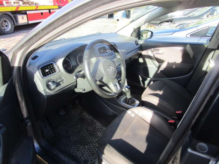 VW Polo 2009-2014 (Type V, Fase 1) , Motorkode: CFW, Girkassekode: 