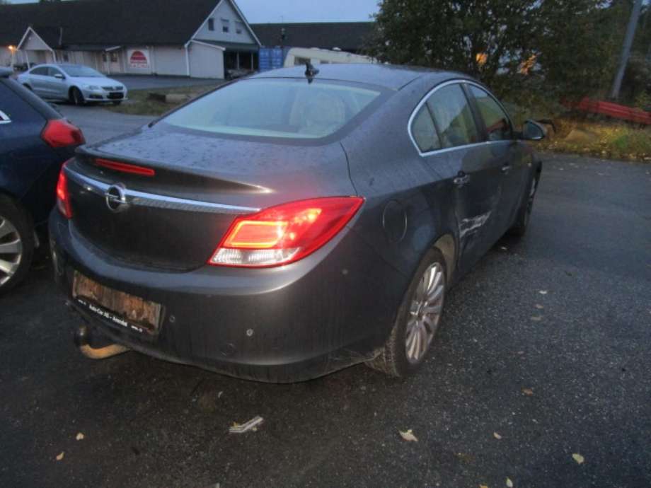 Opel Insignia A 2009-2014 , Motorkode: A20DTH, Girkassekode: 