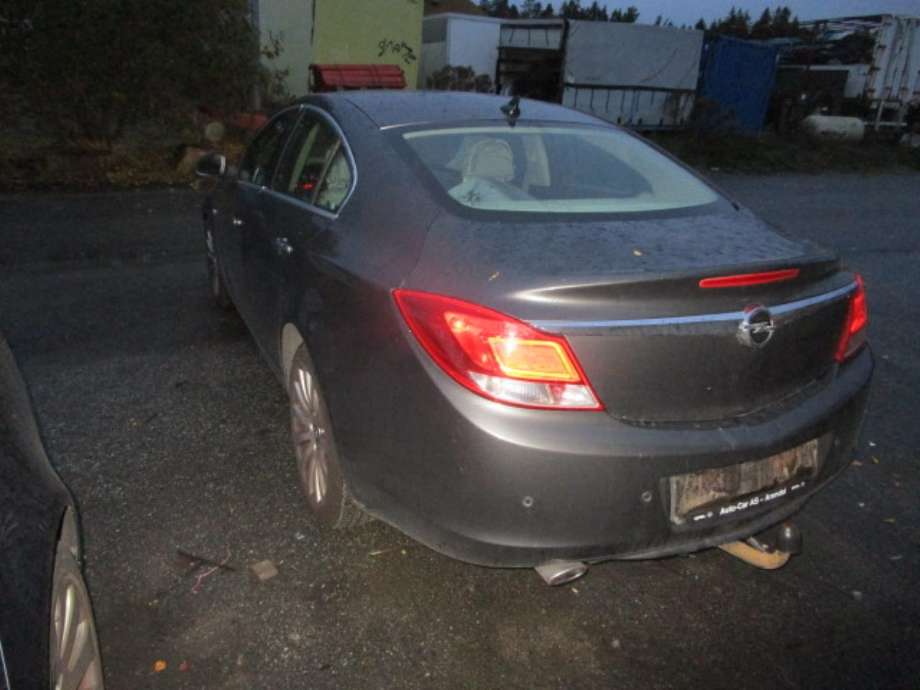 Opel Insignia A 2009-2014 , Motorkode: A20DTH, Girkassekode: 