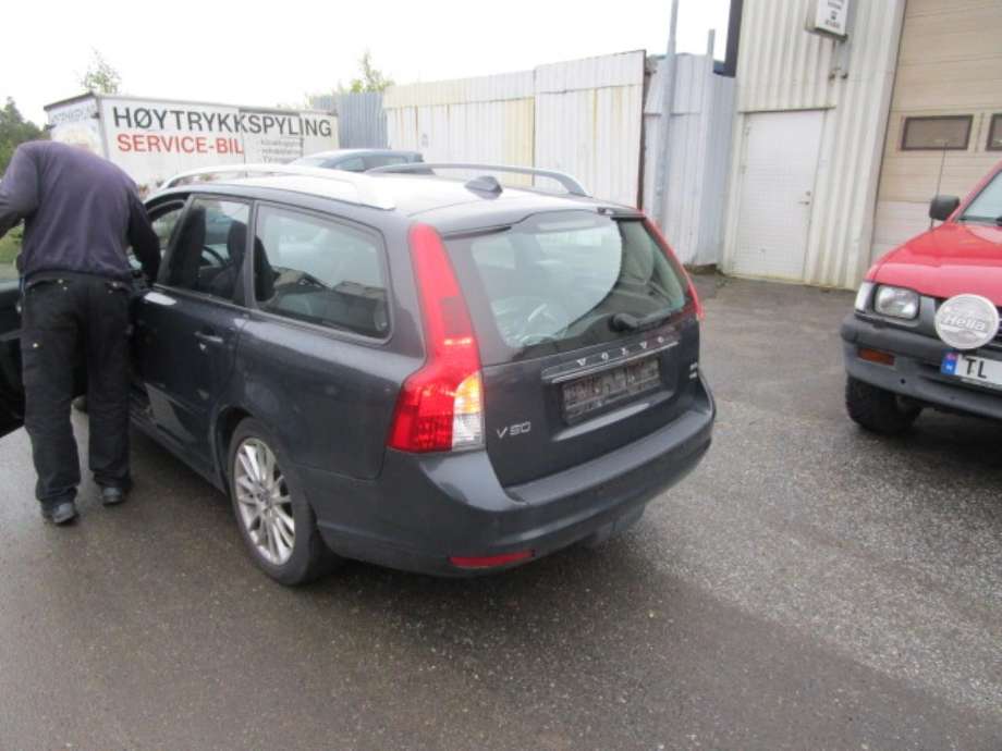Volvo V50 2007-2012 (Fase 2) , Motorkode: D4164T, Girkassekode: 