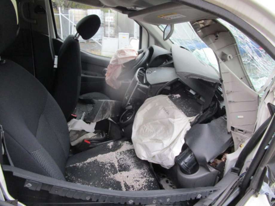 Nissan E-NV200 2014-->> , Motorkode: EM57, Girkassekode: 