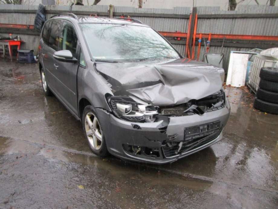 VW Touran 2010-2015 (Type I, Fase 3) , Motorkode: CAY, Girkassekode: 