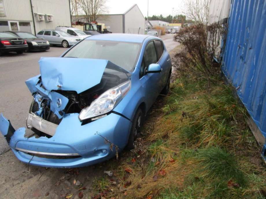 Nissan Leaf 2011-2017 (Type I) , Motorkode: , Girkassekode: 
