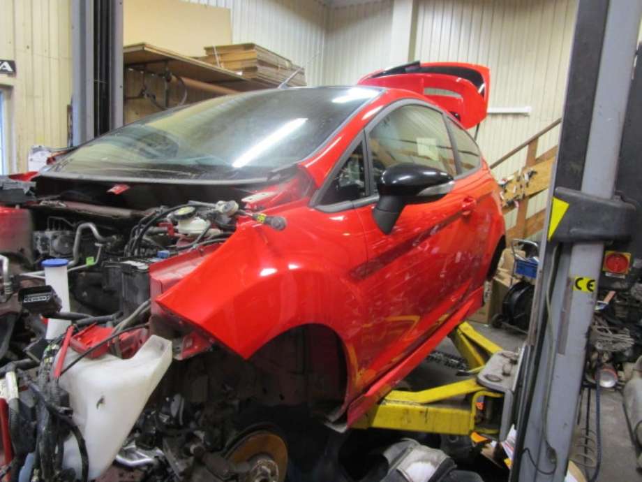 Ford Fiesta 2013-2017 (Type VI, Fase 2) , Motorkode: YYJB, Girkassekode: 
