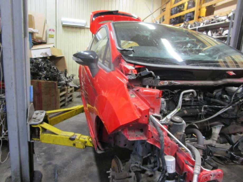 Ford Fiesta 2013-2017 (Type VI, Fase 2) , Motorkode: YYJB, Girkassekode: 