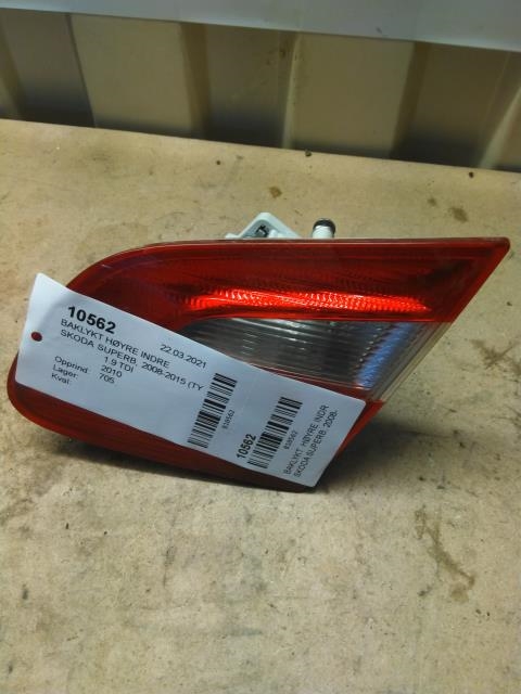 Baklykt høyre indre til Škoda Superb, 2008-2015 (Type II)  