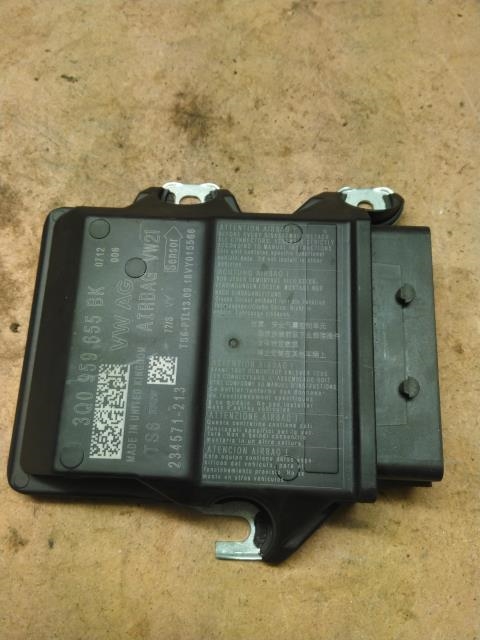 Styreenhet airbag hovedsensor til Škoda Octavia, 2017-2020 (Type III, Fase 2)  (3Q0 959 655 BK)