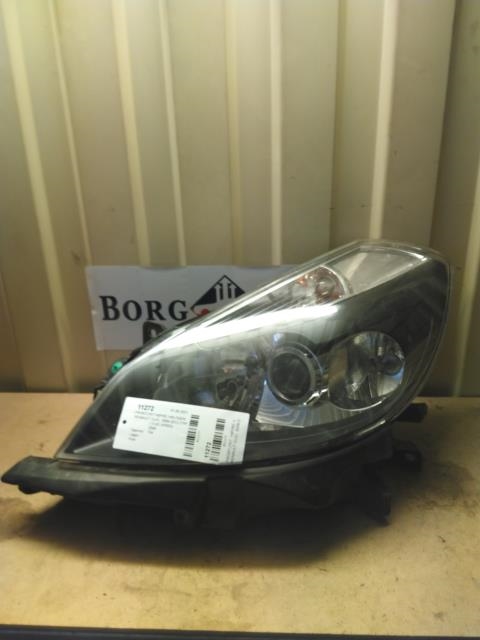 Frontlykt høyre halogen til Renault Clio, 2009-2012 (Type III, Fase 2)  
