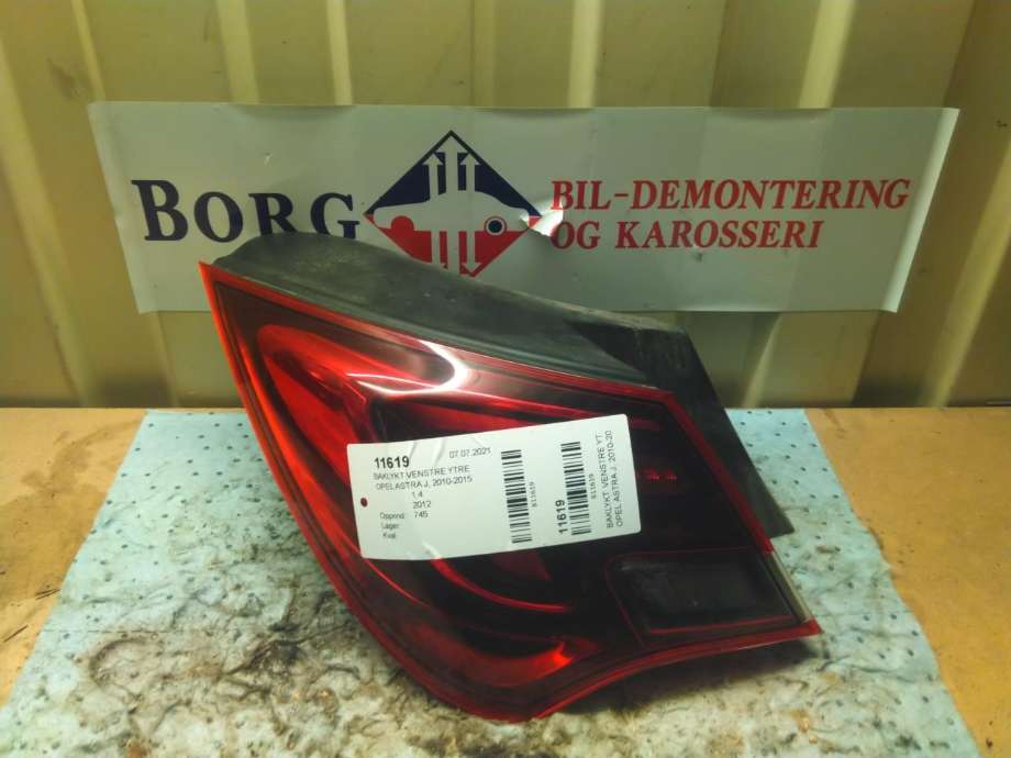 Baklykt venstre ytre til Opel Astra J, 2010-2015  