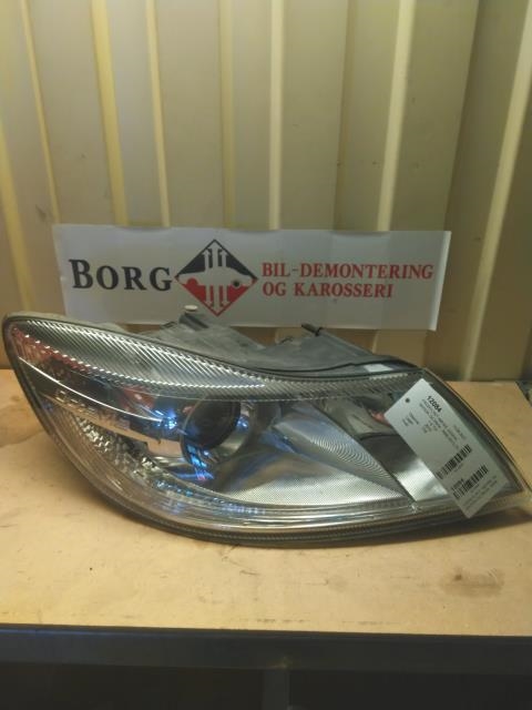 Frontlykt høyre halogen til Škoda Octavia, 2009-2013 (Type II, Fase 2)  