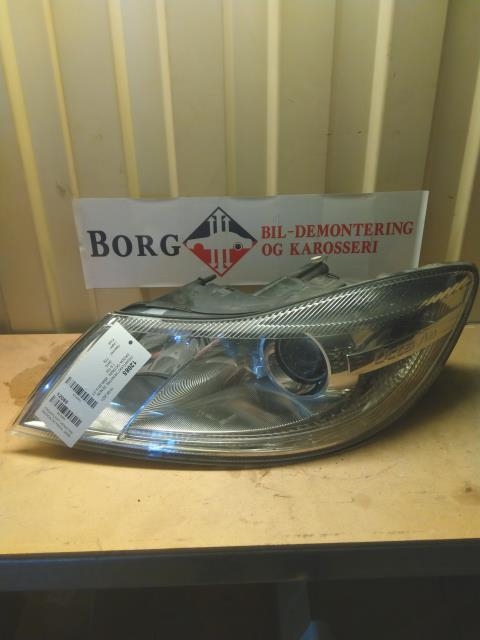 Frontlykt venstre halogen til Škoda Octavia 2009-2013 (Type II, Fase 2)
