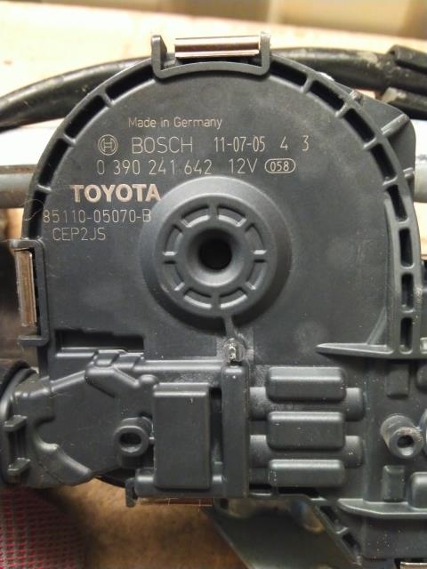 Viskermotor frontrute komplett m/overføring til Toyota Avensis 2009-2015 (Type III, Fase 1)