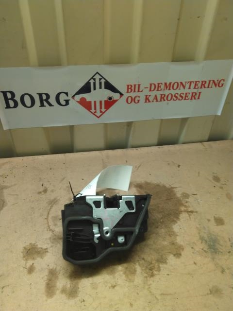 Låsekasse venstre foran til BMW 5-Serie, 2010-2017 (F10/F11) (F10/F11) 