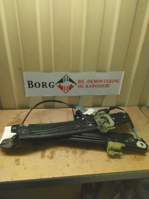 Ruteheis venstre foran til BMW 5-Serie 2010-2017 (F10/F11) (F10/F11)