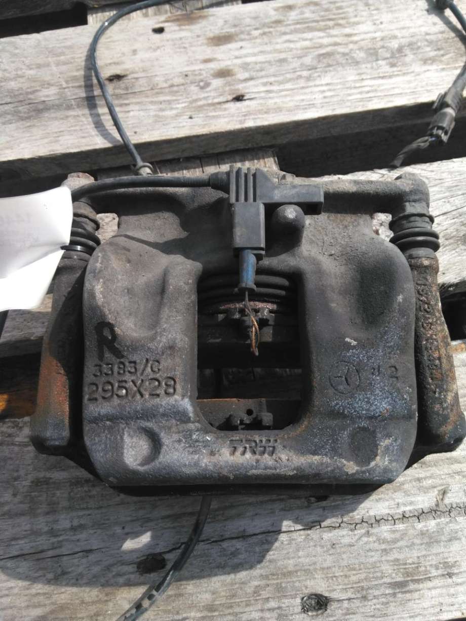 Bremsecaliper høyre foran til Mercedes A-Klasse, 2012-2018 (W176) (W176) 