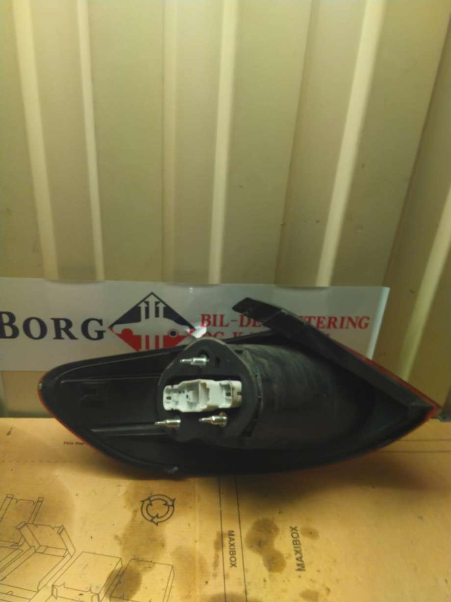 Baklykt høyre ytre til VW Passat 2005-2010 (B6) (B6) (3C8 945 096 D|)