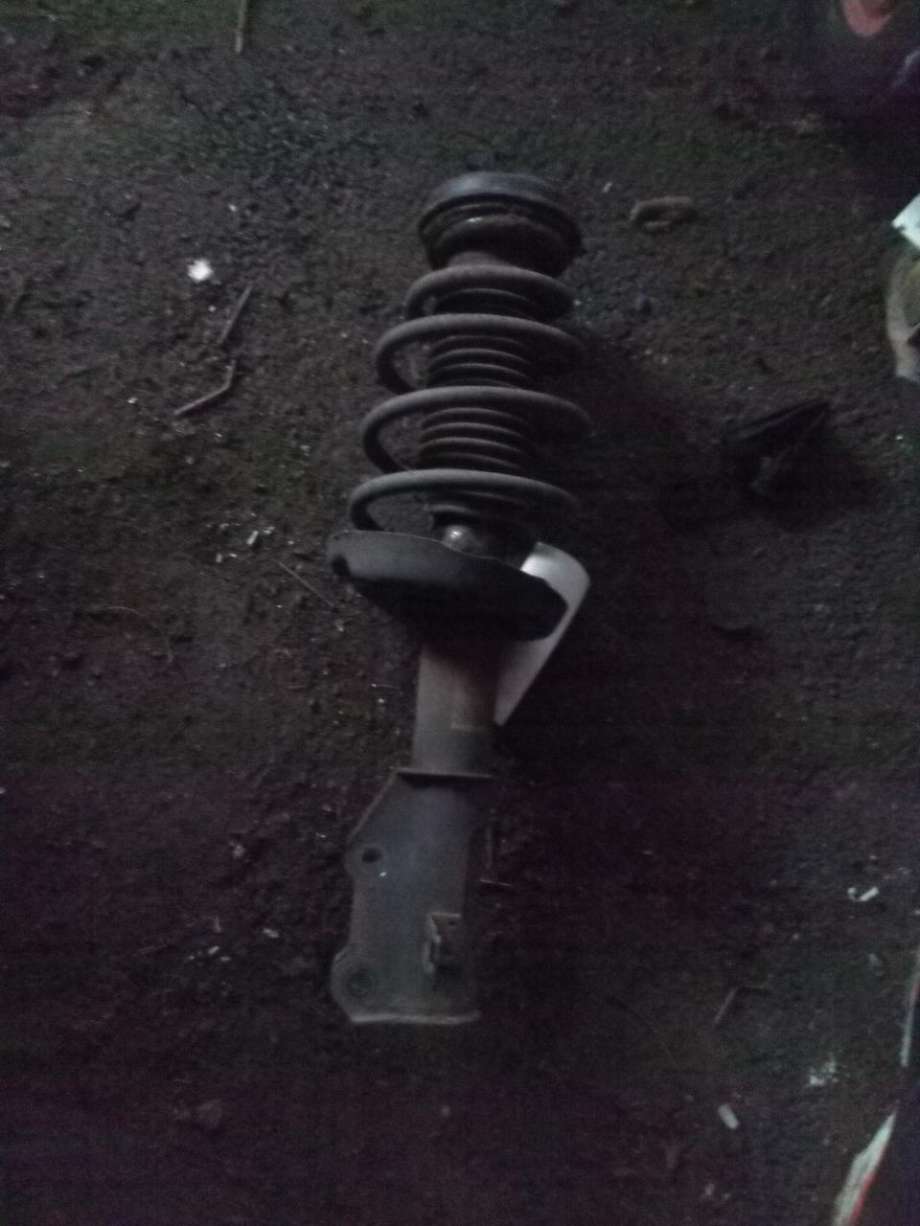 Fjærbein høyre foran til Opel Insignia A, 2009-2014  (13245977)