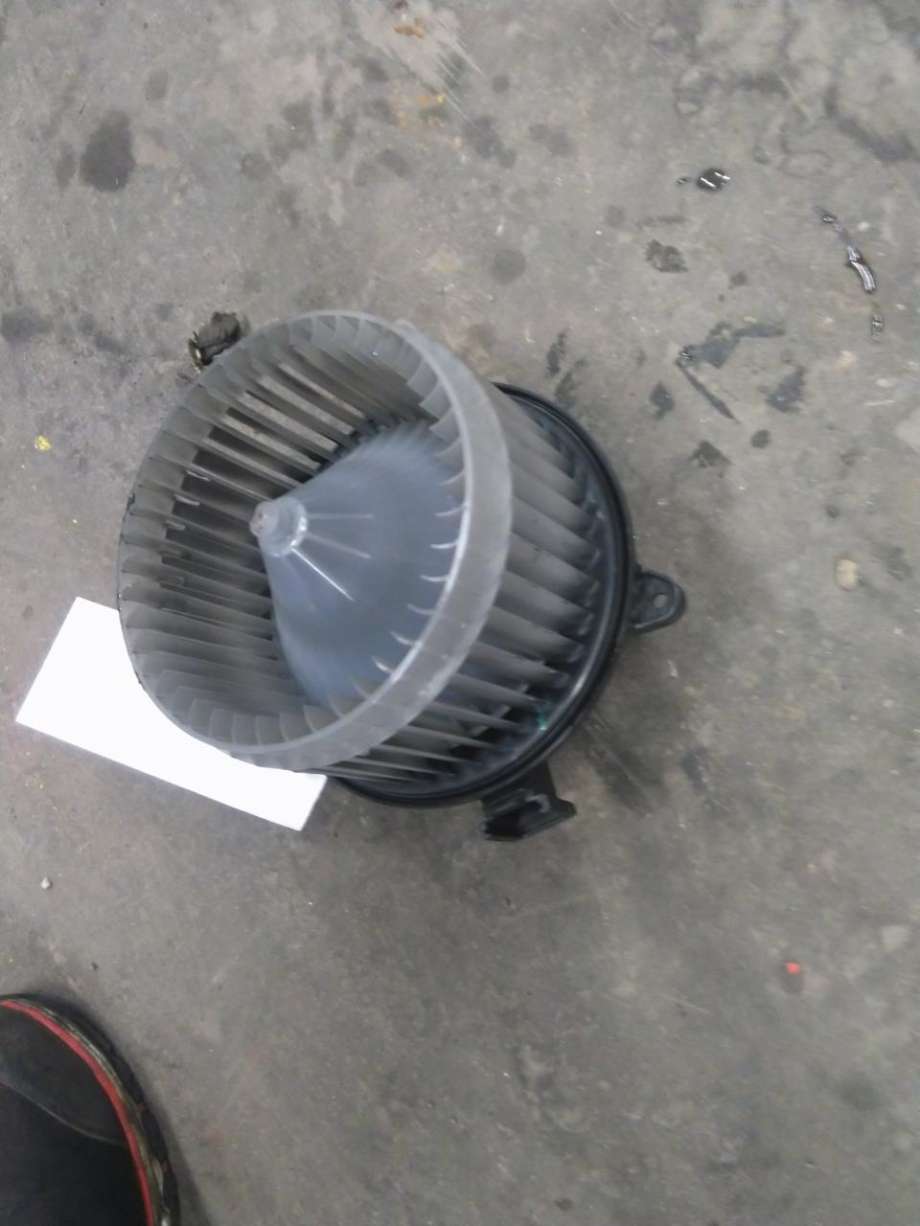 Varmeapparat motor til Opel Insignia A 2009-2014  (13263279|)