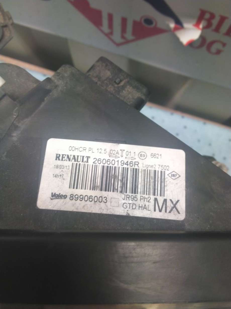 Frontlykt venstre halogen til Renault Scenic 2009-2016 (Type III) (260605628R|)