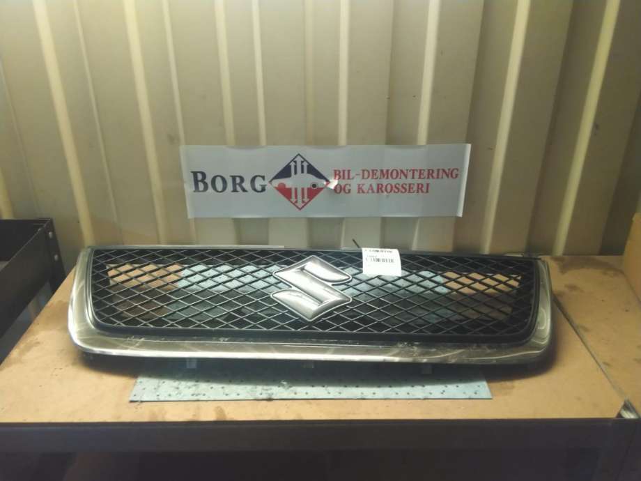 Grill til Suzuki Grand Vitara, 2005-2015 (Type III)  
