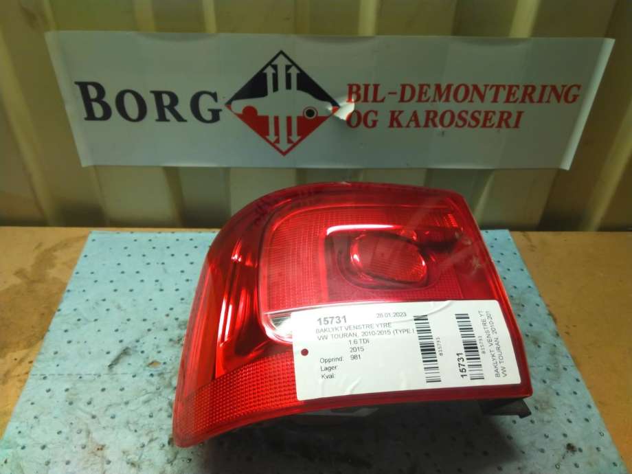 Baklykt venstre ytre til VW Touran, 2010-2015 (Type I, Fase 3)  
