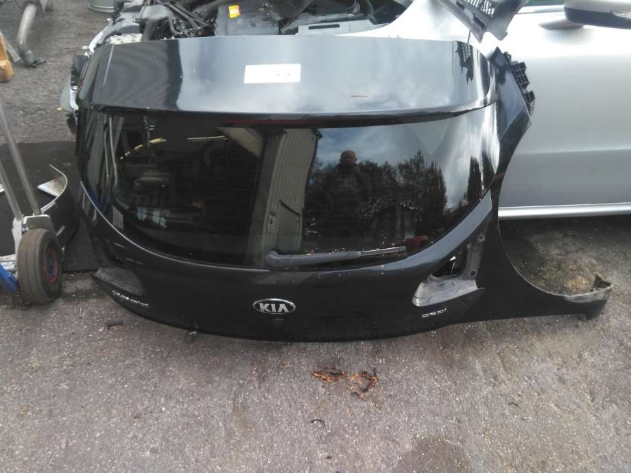 Bakluke til Kia Cee