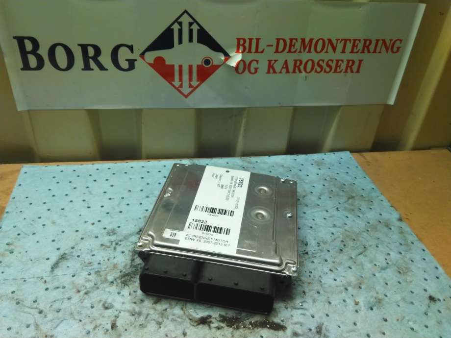 Styreenhet motor til BMW X5, 2007-2013 (E70) (E70) (BOSCH|1 277 022 195)