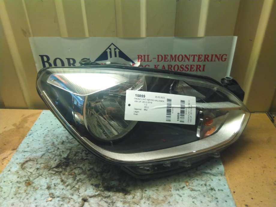 Frontlykt høyre halogen til VW Up, 2012-2019  (1S1 941 016 N)
