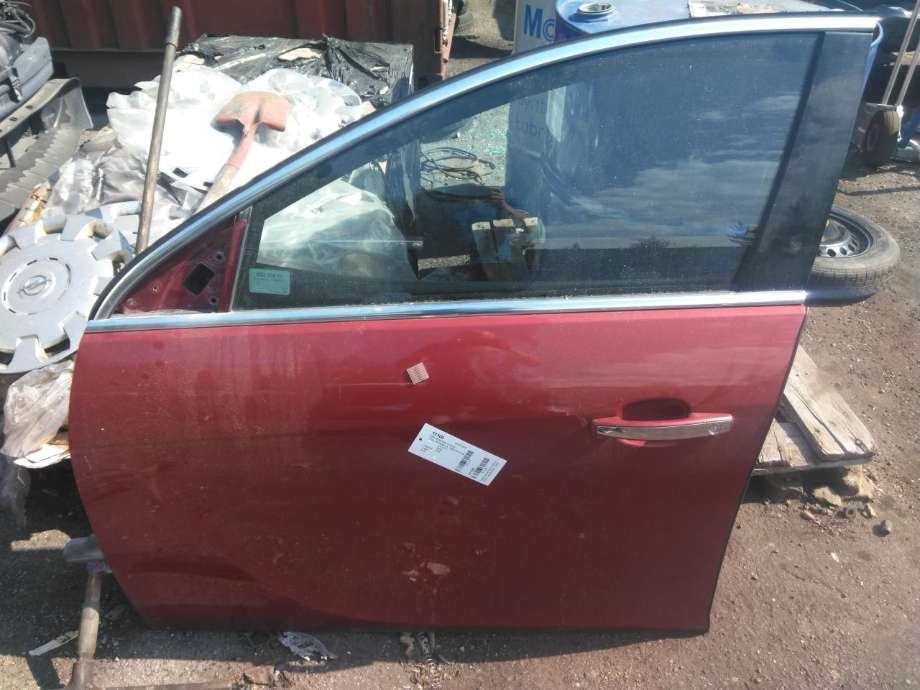 Dør venstre foran til Opel Insignia A, 2009-2014  (13274118)