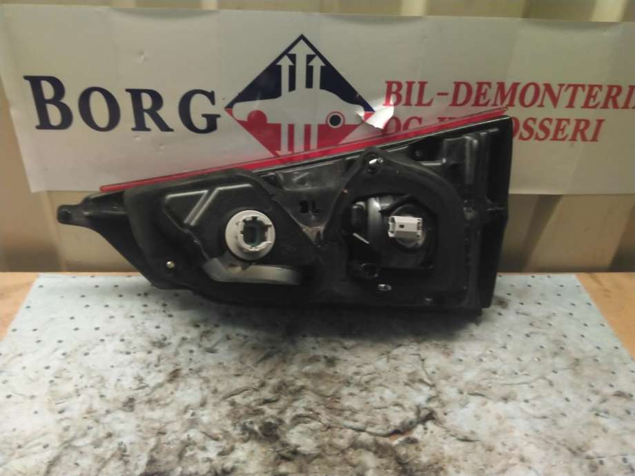 Baklykt venstre indre til Nissan Qashqai 2014-2021 (Type II)  (265554EA5A|)