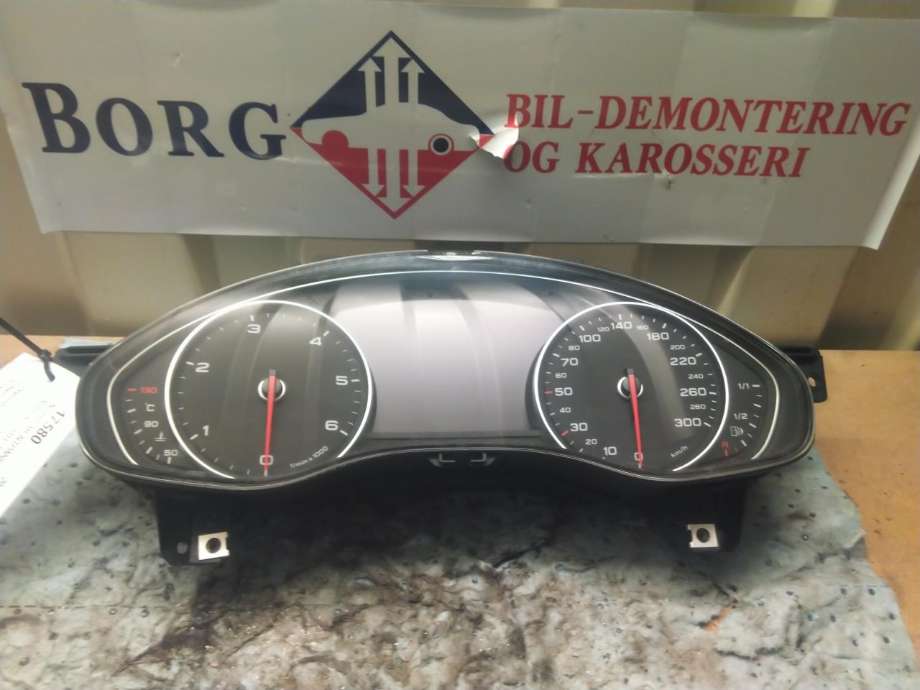 Instrumentpanel til Audi A6, 2011-2014 (Type IV, Fase 1) (C7) (C7) (4G8 920 931 N)