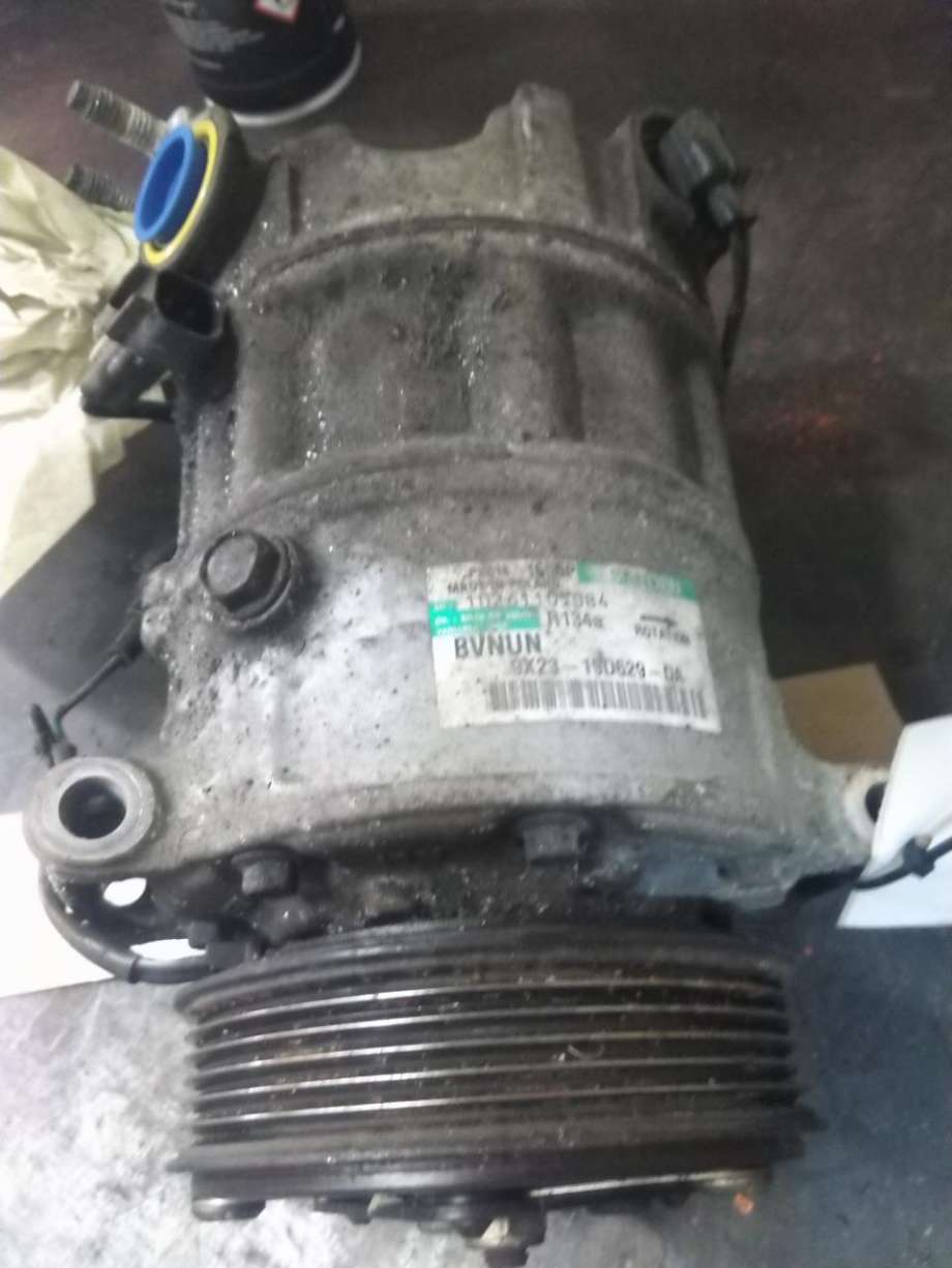 Aircondition kompressor til Land Rover Discovery, 2009-2017 (Type IV)  (LR013934)
