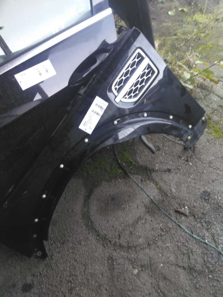 Skjerm venstre foran til Land Rover Discovery, 2009-2017 (Type IV)  (LR013932)