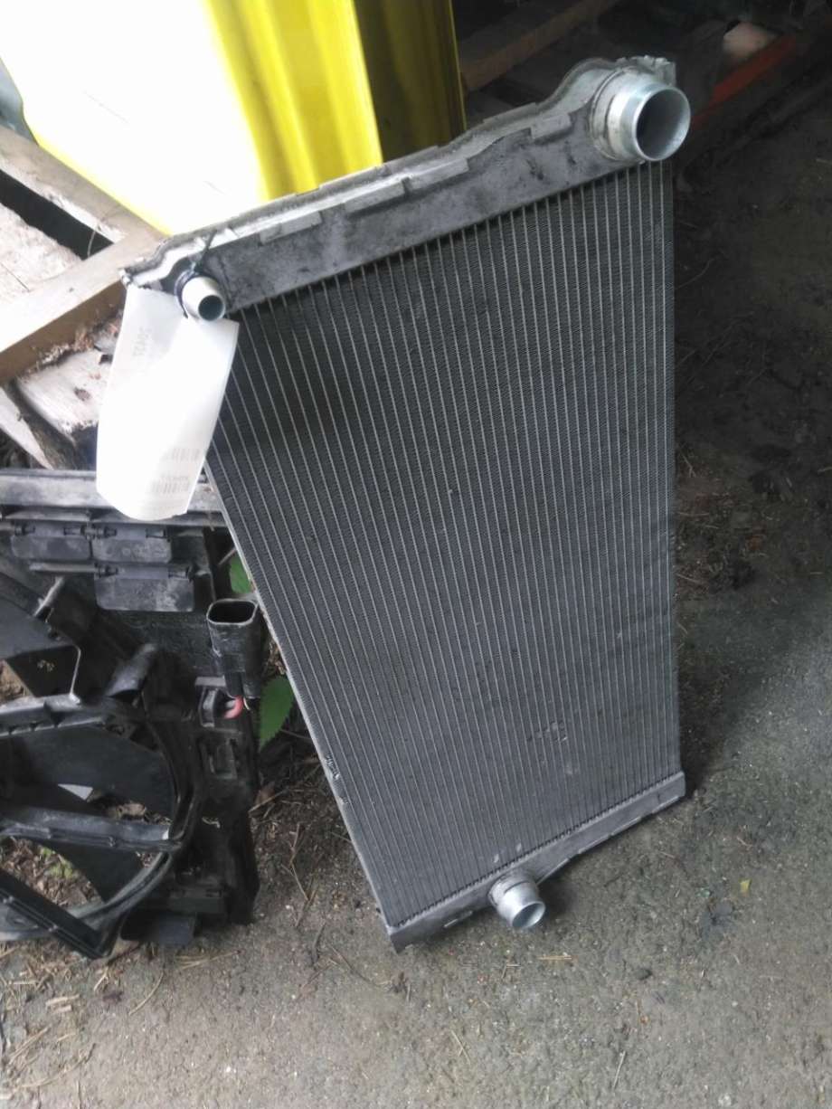 Radiator (automat gir) til BMW 5-Serie, 2010-2017 (F10/F11) (F10/F11) (17 11 8 509 177)