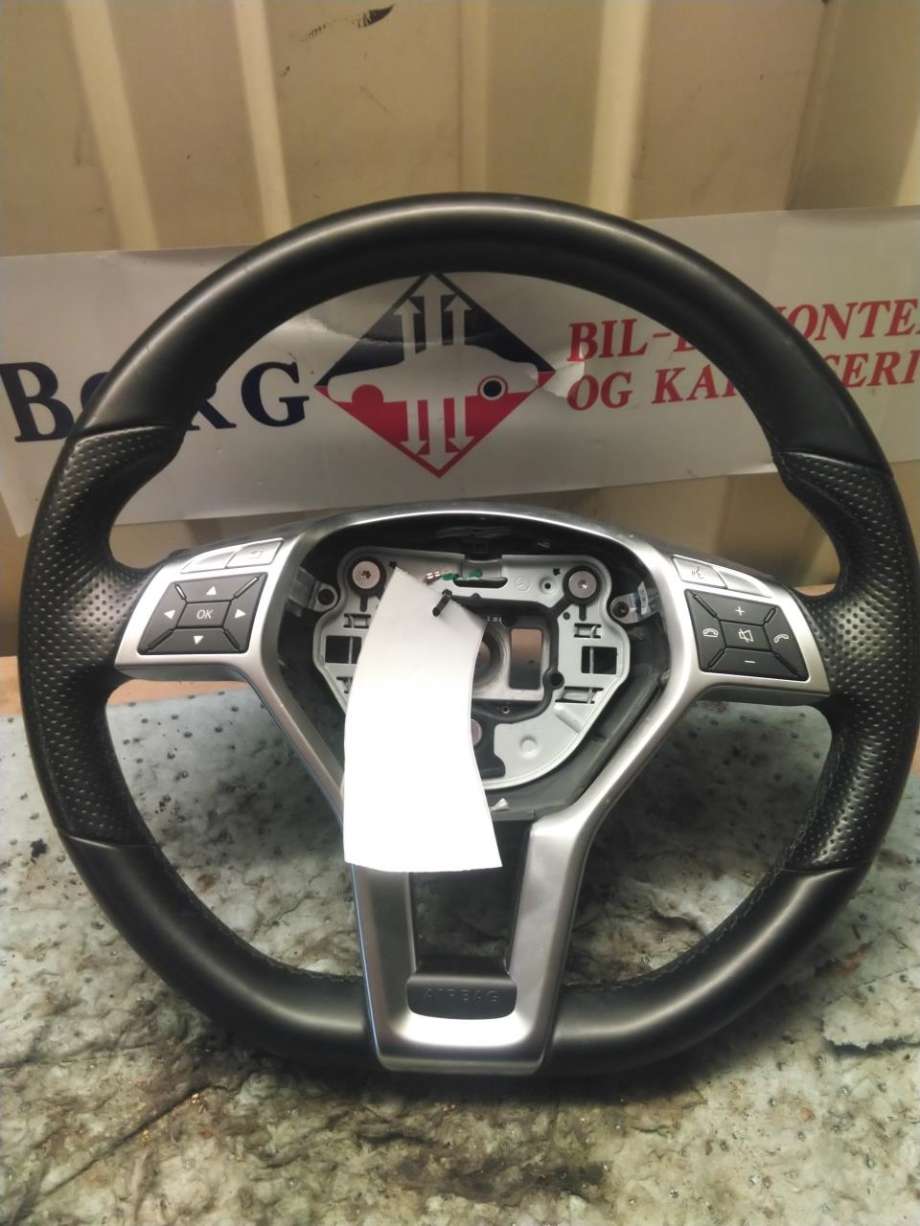 Ratt til Mercedes CLA, 2013-2019 (C117) (C117) (A 218 460 06 18)