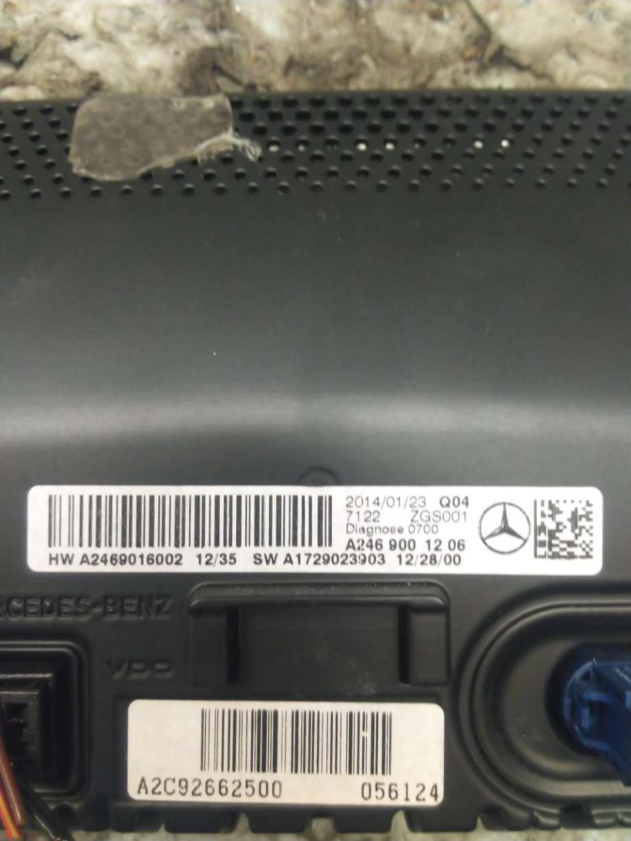 Bilstereo navigasjon skjerm til Mercedes CLA 2013-2019 (C117) (C117) (A 246 900 12 06|)