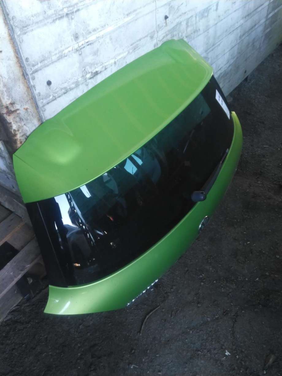 Bakluke til VW Scirocco, 2008-2013  (1K8 827 025 N)